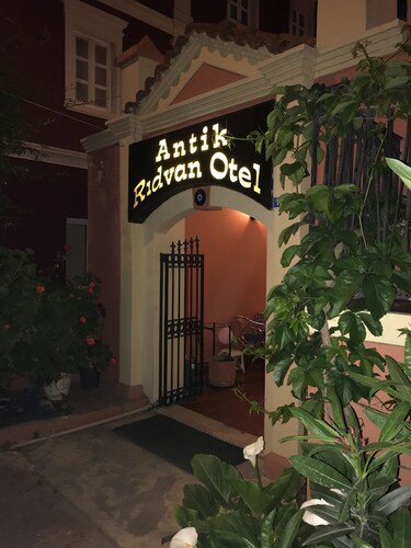 Antik Ridvan Hotel