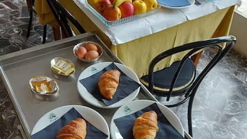 Petit-déjeuner compris tous les jours