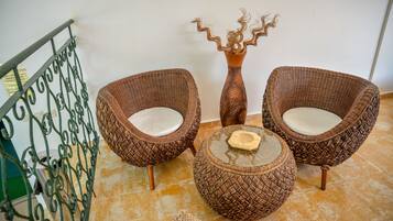 Sala de estar en el lobby