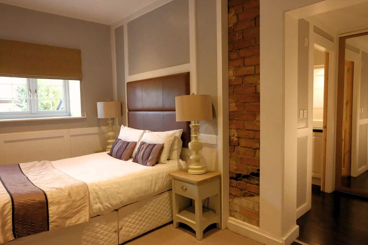 superior double room | iron/ironing board, free wifi, bed sheets