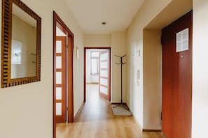 Apartment | Wohnbereich | Flachbildfernseher