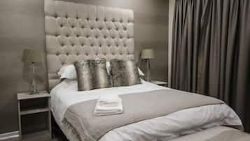 Iron/ironing board, free WiFi