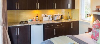 Thesen Island Romance