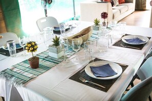 Shared fridge, microwave - Tented Adventures Pretoriuskop Rest Camp (Mbombela)