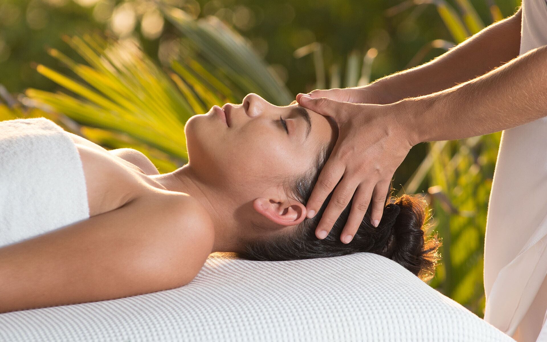 body treatments, deep-tissue massages, body wraps, body scrubs, facials