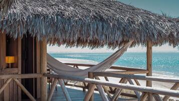 Lodge Família Oceano | Frigobar, cofres nos quartos, escrivaninha