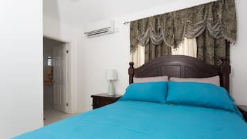 Apartamento superluxo, 2 quartos, sacada, vista para a cidade | 2 quartos, roupas de cama de algodão egípcio, roupas de cama premium