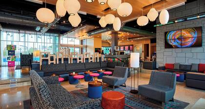 Aloft Cleveland Airport