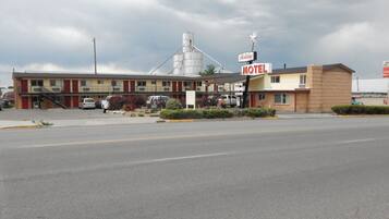 واجهة المنشأة