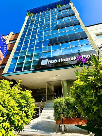 Hotel Laureles Plaza