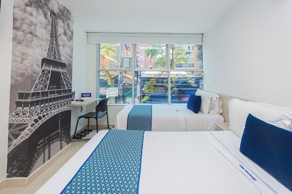 Familien-Dreibettzimmer, Mehrere Betten, mit Bad