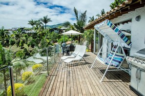 Luxury Suite, 1 Bedroom, Hot Tub, Lake View | Balcony view