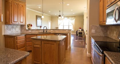 River View House Robby's Ranch -alueella Brazosilla
