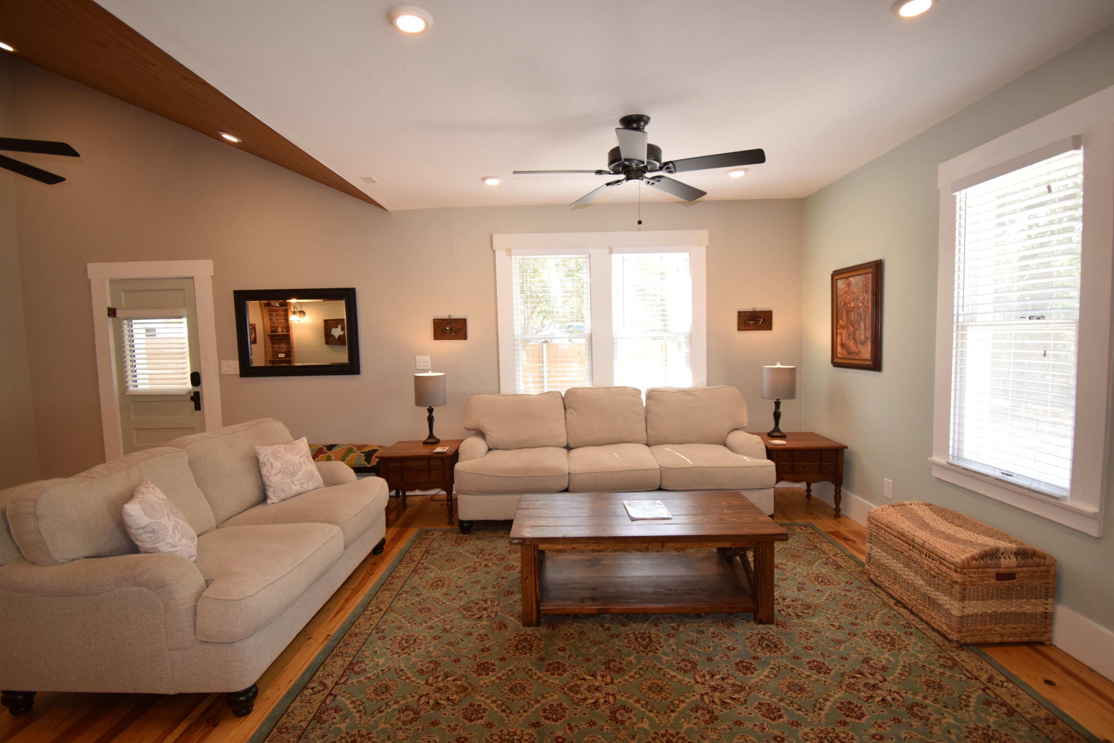 智能電視、壁爐