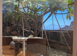 Outdoor dining - Casa Julietta - comfortable and spacious home with the BEST VIEWS in La Gomera (Hermigua)