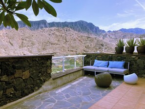 Property grounds - Casa Julietta - comfortable and spacious home with the BEST VIEWS in La Gomera (Hermigua)