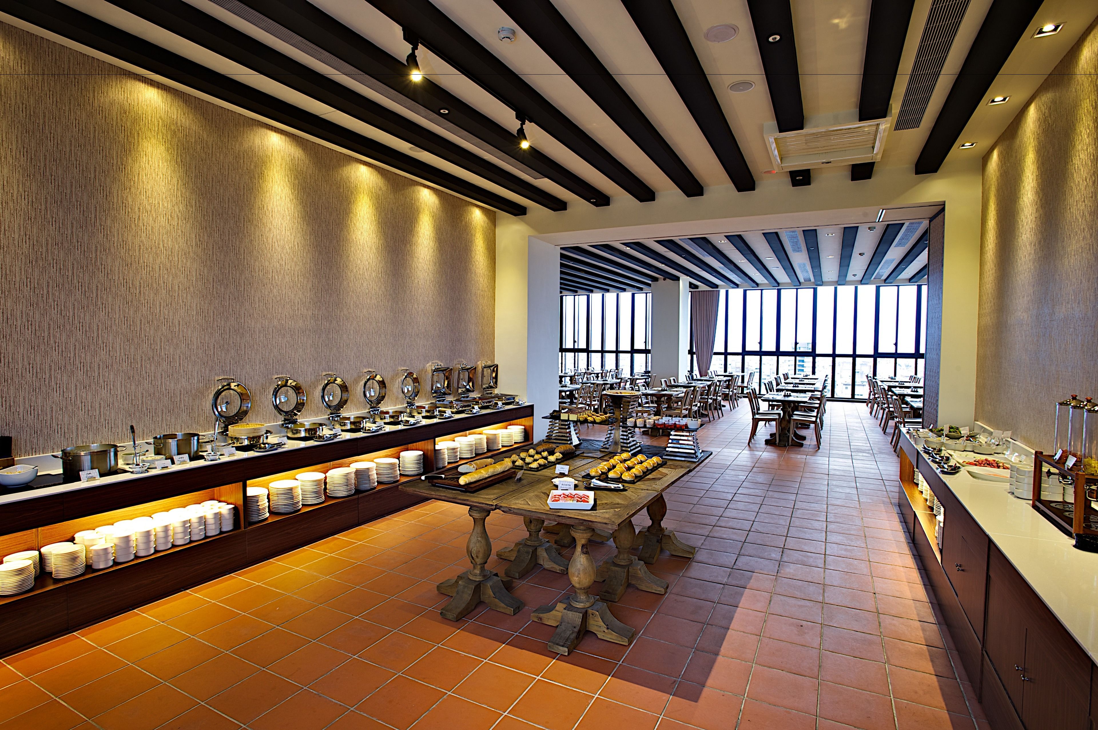 每日供應吃到飽早餐 (每人 TWD660)