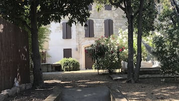 Jardines del alojamiento