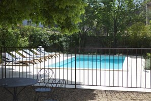 Piscina a l'aire lliure 