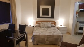 1 soverom, strykejern/-brett, reiseseng for barn og wi-fi