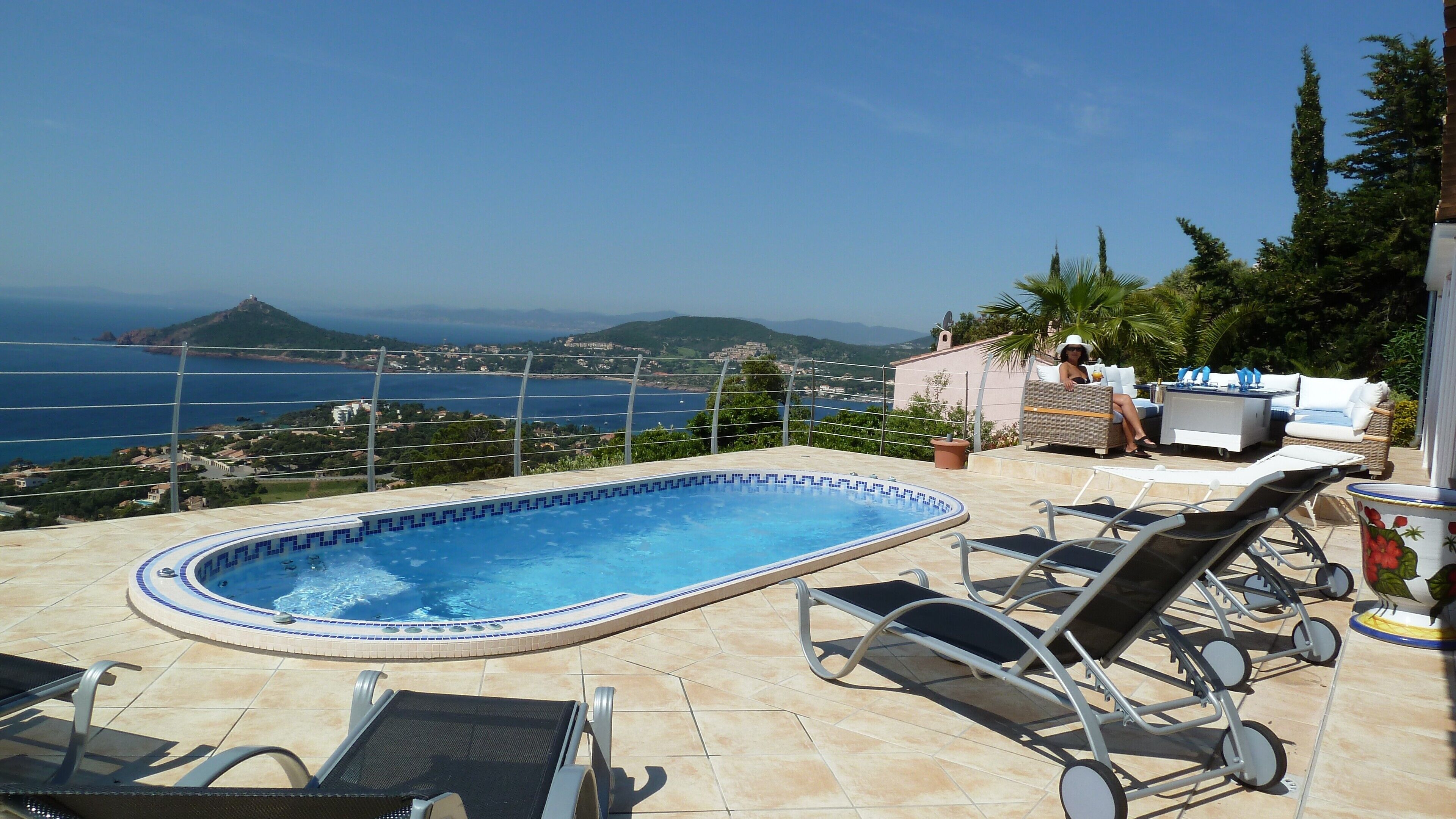 Piscine extérieure, piscine chauffée