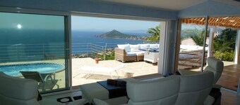 LE COIN DE PARADIS, Lussuosa villa con vista sul mare paradisiaco TARIFFE LAST MINUTE