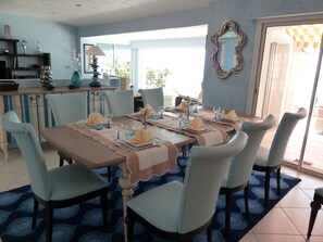 تناول الطعام