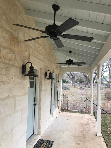 A Country Feel in the Middle of Boerne