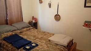 3 chambres, bureau, fer et planche à repasser, Wi-Fi gratuit