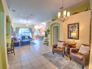 Smart TV, DVD player