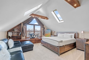 Gorgeous and unique King Bedroom with en suite bath