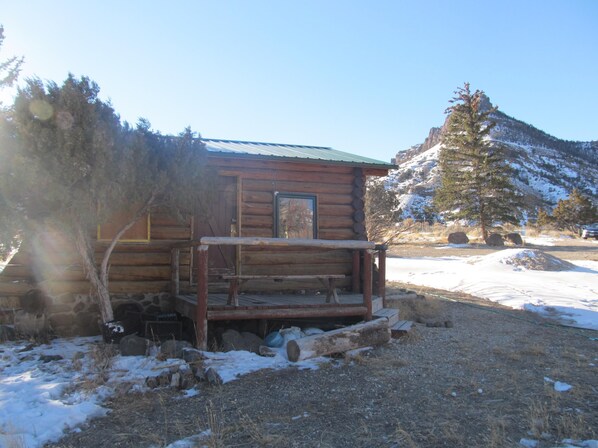 Exterior - The Benjamen - Newly Remodeled Great Views (Cody)