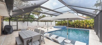 The Sonset Updates Throughout Private pool near Vanderbilt Beach &Delnor Wiggins