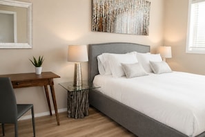 Desk, iron/ironing board, WiFi, bed sheets
