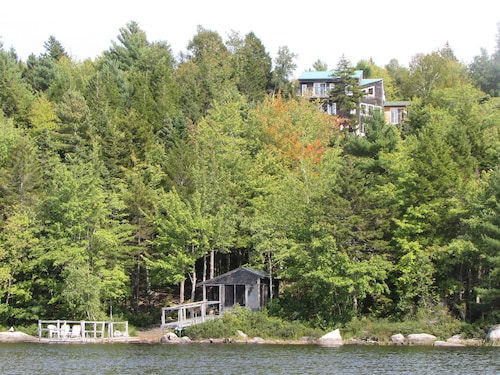The Eagle's Landing  on Minamkeak Lake