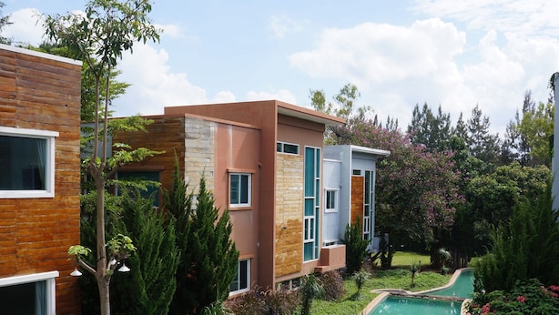 Outdoor pool - The Loft Khao Yai (Pak Chong)