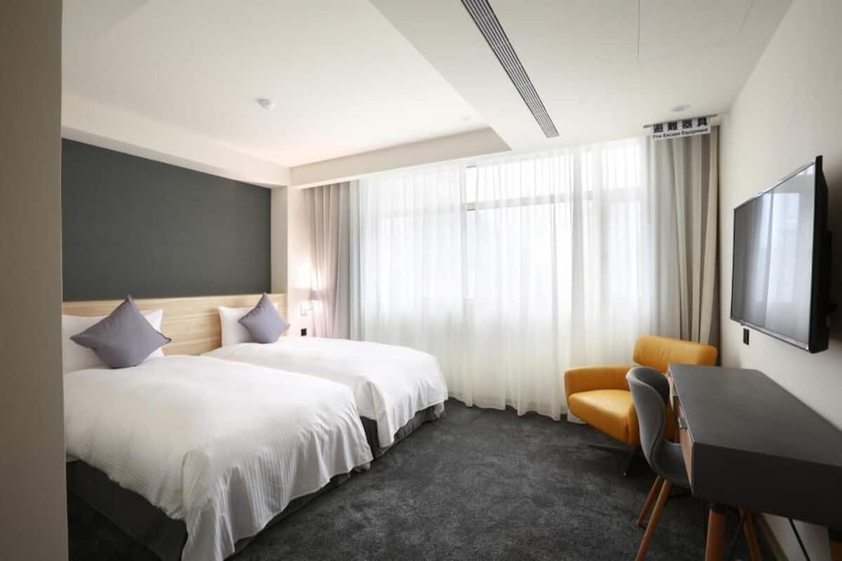 Desk, free WiFi, bed sheets