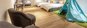 Desk, free WiFi, bed sheets - Hub Hotel (Taoyuan City)