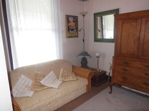 The Snug | Living area