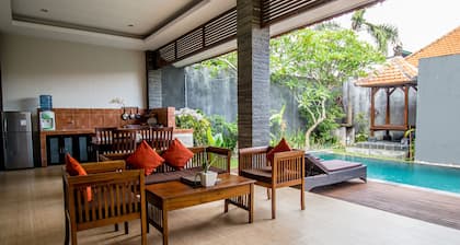 Transera Kirana Villa Seminyak