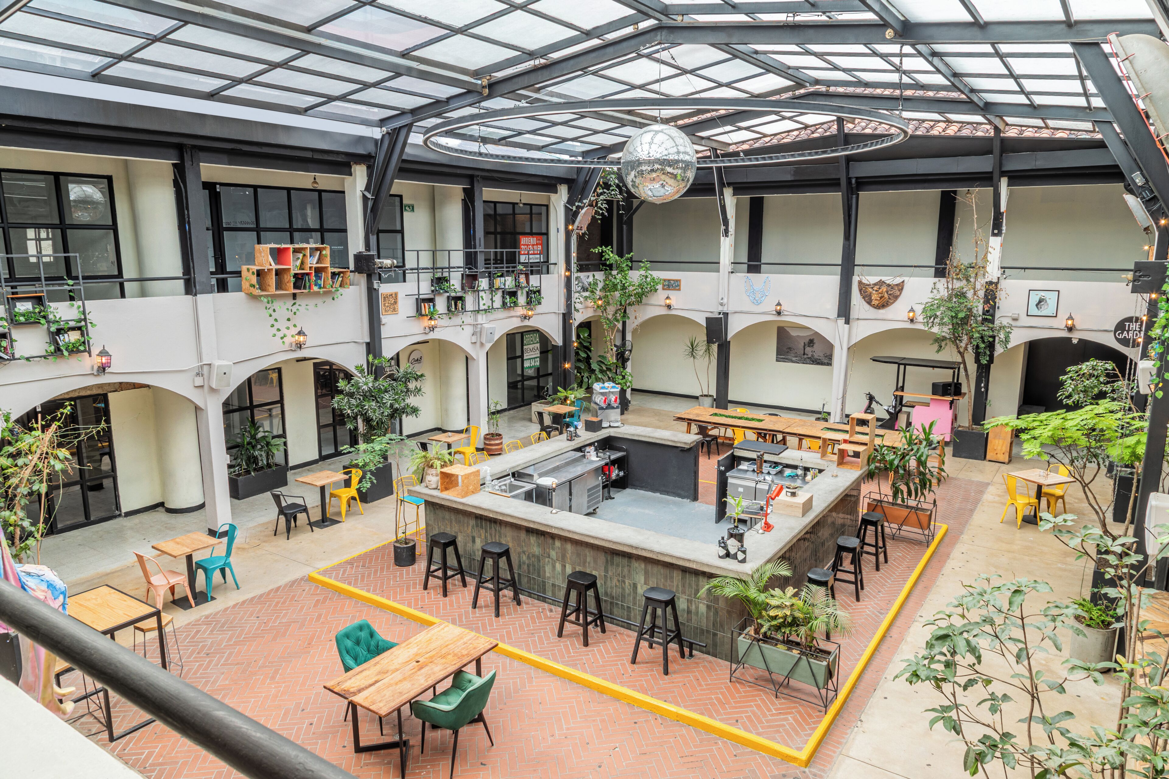 Frühstück, Mittagessen und Abendessen