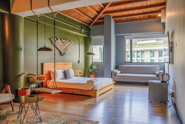 Deluxe Room | Free WiFi, bed sheets - Socialtel Medellin (Medellín)