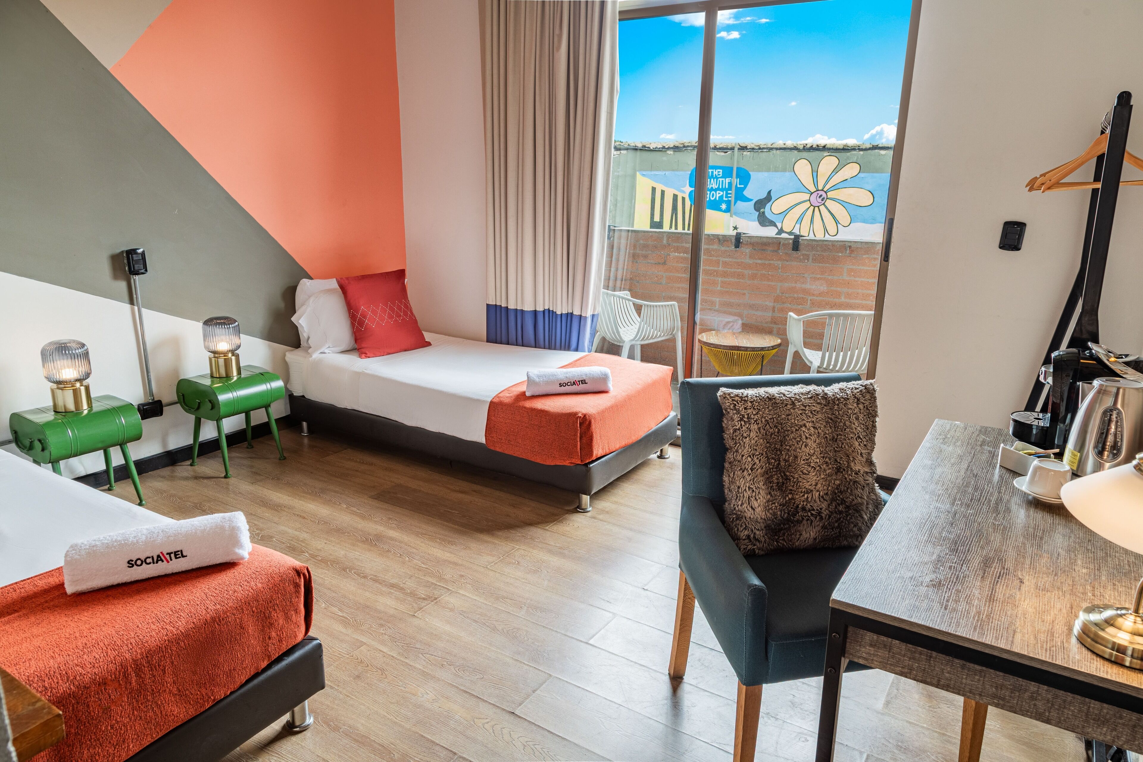 Chambre Standard avec lits jumeaux | Accès au Wi-Fi (inclus), literie fournie