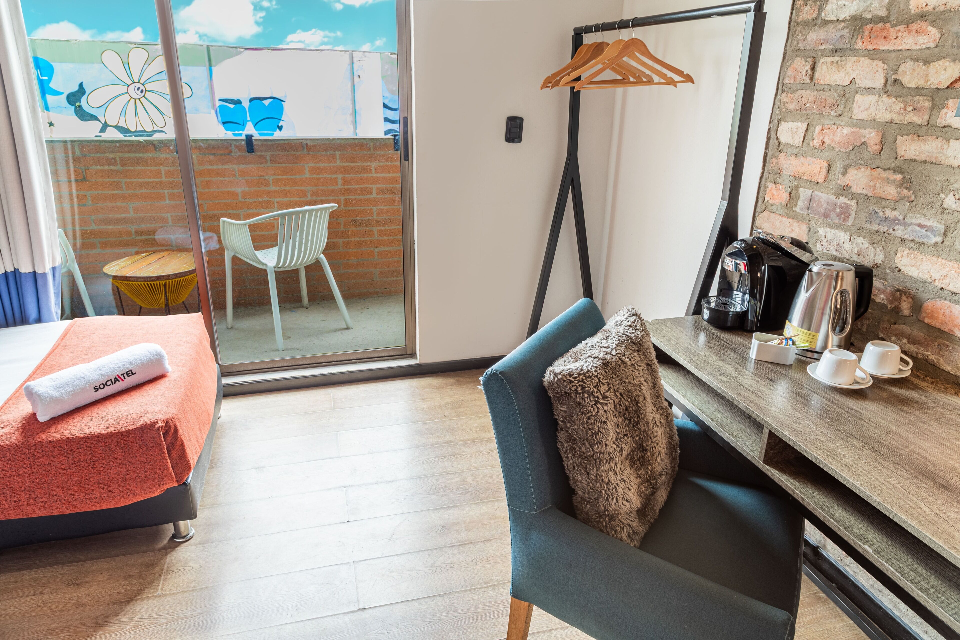Wifi gratis y ropa de cama 