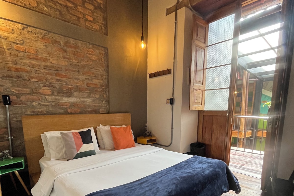 Habitación económica | Wifi gratis y ropa de cama