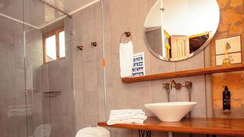 Ducha, cabezal de ducha tipo lluvia