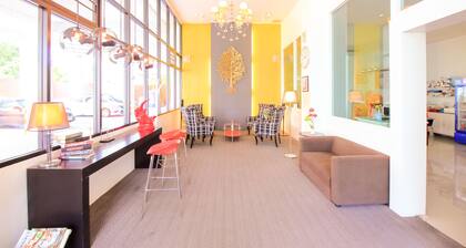 OYO 318 Pak D Resort