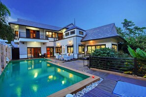 Fasade – kveld/natt