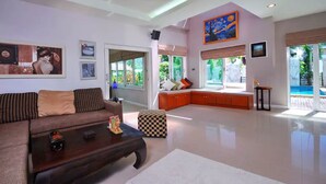 LCD TV - 8 Bedrooms Twin Villas in Chaweng SDV193/194-By Samui Dream Villas (Koh Samui)