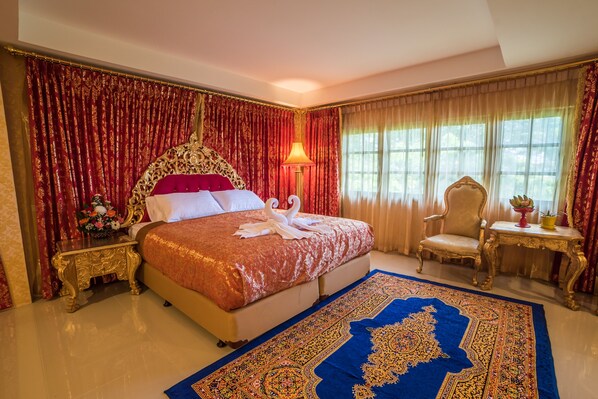 ميني بار وواي فاي مجانًا وملاءات أسرّة